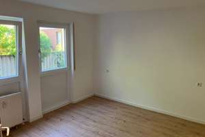 Helle & frisch renovierte Wohnung mit Terrasse im Grünen inkl. TG Stellplatz – Talstraße 69 d, 70188 Gaisburg, Stuttgart – Vorschaubild 4