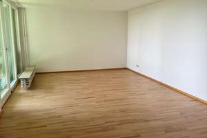 Schöne 5-ZKBB Wohnung mit Ausblick zu vermieten! – Mombertplatz 31, 69126 Emmertsgrund, Heidelberg – Vorschaubild 4