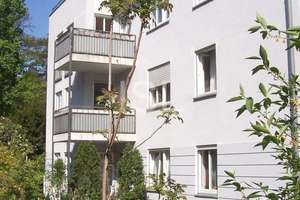 HELL UND KOMFORTABEL - MIT SONNENBALKON! – Die vollständige Adresse der Immobilie erhältst du vom Anbieter., 1279 Tolkewitz/Seidnitz-Nord, Dresden – Vorschaubild 3