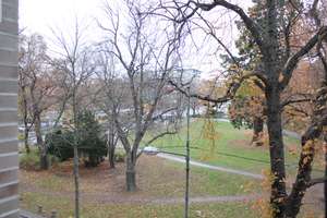 Herrliche 3-Zimmer-Wohnung 83 m² im Erdgeschoss in Stuttgart-West direkt am Berliner Platz