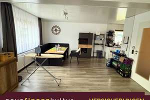 Wunderschöne Sanierte 4 Zimmer- Wohnung mit Balkon – Reichenaustraße 23, 72525 Münsingen – Vorschaubild 11