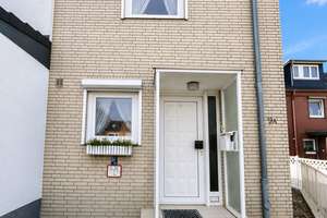 Gepflegtes Endreihenhaus mit Garten in Stellingen – Die vollständige Adresse der Immobilie erhältst du vom Anbieter., 22527 Stellingen, Hamburg – Vorschaubild 2