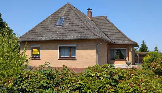 Bild von Familienfreundlicher Bungalow mit Wintergarten, Ausbaureserve  und schön zugeschnittenem Garten!