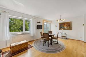 Hell, gepflegt und grün: 3-Zimmer-Wohnung mit großem Balkon, Garage und Gartennutzung – Die vollständige Adresse der Immobilie erhältst du vom Anbieter., 90409 Schleifweg, Nürnberg – Vorschaubild 10