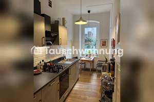 Tauschwohnung: Gemütliche Zwei-Zimmer-Wohnung direkt an der Spree