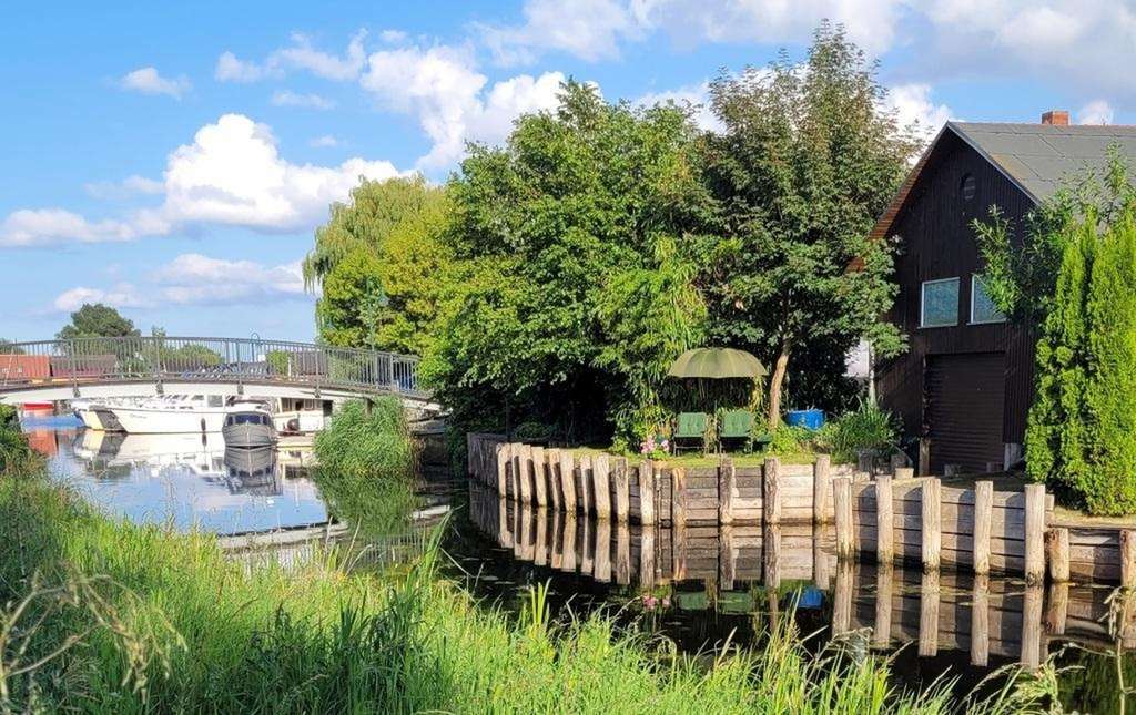 Immobilie in Neukalen - WASSERGRUNDSTÜCK - BOOTFAHREN BIS ZUR OSTSEE - Bild 3