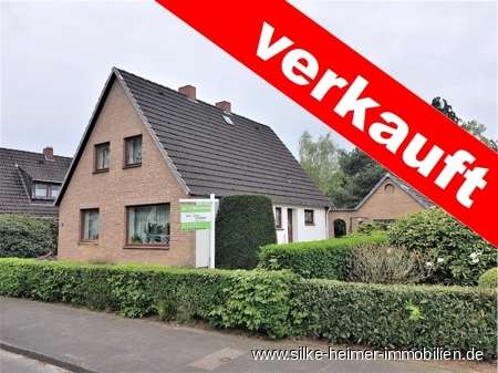 Solides Einfamilienhaus Auf Riesigem Grundstuck In Ruhiger Lage Von Lesum Sucht Handwerker