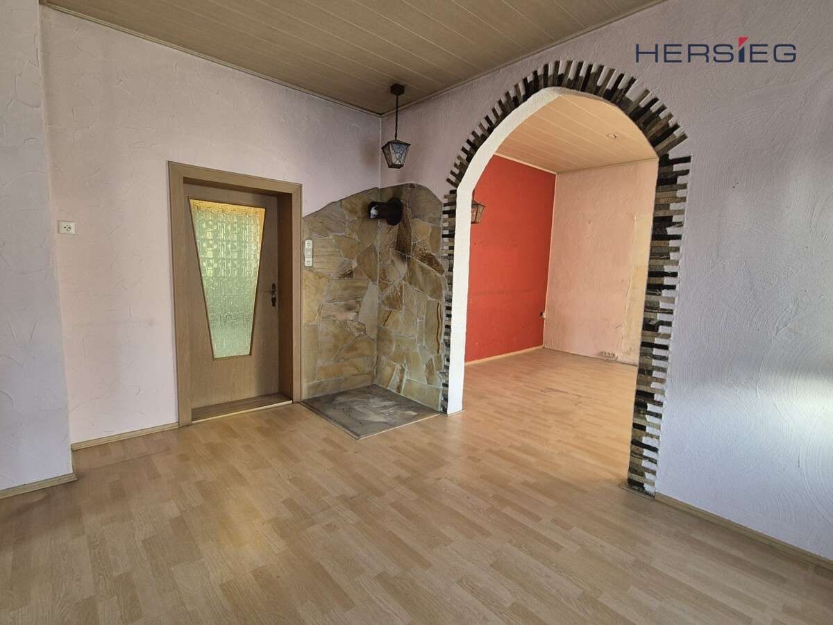 Gepflegtes Zweifamilienhaus mit Werkstatt und vielseitigen Nutzungsmöglichkeiten, Erzgebirgskreis – Bild 4