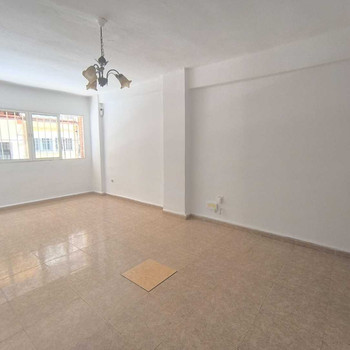 VERKAUF WOHNUNG 3 SCHLAFZIMMER. IDEALE ANLAGE