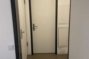 Studentenzimmer in Doppelapartement – Am Silbermannpark 17, 86161 Hochfeld, Augsburg – Vorschaubild 5