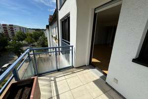 Mit Aufzug, Balkon und cleverem Grundriss – attraktive 2-Raum-Wohnung im 2. Obergeschoss! – Hermelinstraße 2, 4329 Heiterblick, Leipzig – Vorschaubild 2