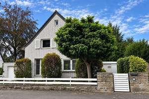 Freistehendes Einfamilienhaus in ruhiger Lage von Düsseldorf-Lohausen