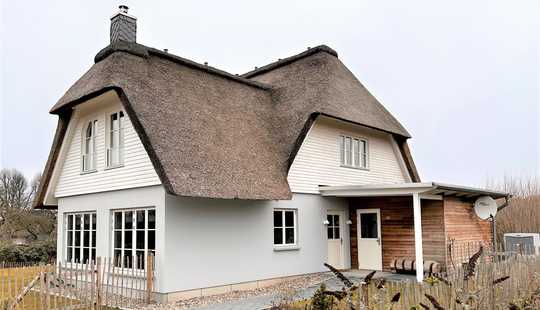 Bild von IN STRANDNÄHE -EXKLUSIVES ARCHITEKTEN REET LANDHAUS - FERTIGSTELLUNG 2025