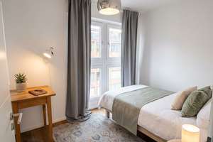 Beautiful room at Potsdamer Platz in a five room apartment with a 60m² rooftop terrace – Die vollständige Adresse der Immobilie erhältst du vom Anbieter., 10963 Kreuzberg, Berlin – Vorschaubild 2