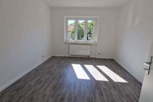 Frisch renovierte Wohnung - jetzt besichtigen und zwei Kaltmieten sparen! – 39114 Cracau, Magdeburg – Vorschaubild 3