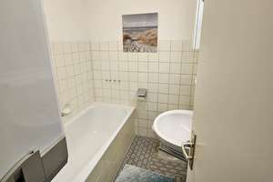 3-Zimmer-Wohnung in Heilbronn-Böckingen – Die vollständige Adresse der Immobilie erhältst du vom Anbieter., 74080 Böckingen, Heilbronn – Vorschaubild 10