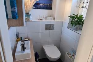Gepflegtes Reihenhaus mit sieben Zimmern und EBK in St. Jürgen, Lübeck – Die vollständige Adresse der Immobilie erhältst du vom Anbieter., 23560 Sankt Jürgen, Lübeck – Vorschaubild 6