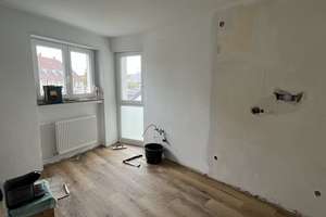 ** ERSTBEZUG NACH SANIERUNG - 2-Zimmer Wohnung mit Südwestbalkon in Karlsruhe Mühlburg ** – Feldstr. 2, 76185 Mühlburg, Karlsruhe – Vorschaubild 2