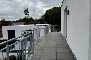 Exklusive Kapitalanlage: Neuwertiges Mehrfamilienhaus mit stabilen Mieteinnahmen in Osternburg – Die vollständige Adresse der Immobilie erhältst du vom Anbieter., 26135 Drielaker Moor, Oldenburg (Oldenburg) – Vorschaubild 8