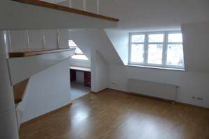 Hier macht Treppensteigen Spaß! - Schöne 3-Raum-Maisonette mit EBK – Hübschmannstr. 24, 9112 Kaßberg, Chemnitz – Vorschaubild 3