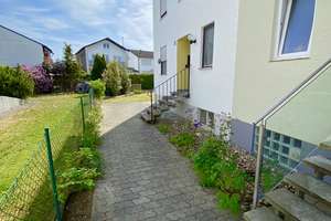 Von PRIVAT: Doppelhaushälfte mit großem Garten in ruhiger Lage – Die vollständige Adresse der Immobilie erhältst du vom Anbieter., 93333 Neustadt an der Donau – Vorschaubild 3
