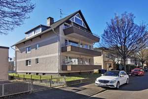 Freistehendes Mehrfamilienhaus mit Garagenhof in BN-Plittersdorf – Die vollständige Adresse der Immobilie erhältst du vom Anbieter., 53175 Plittersdorf, Bonn – Vorschaubild 2