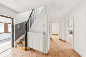 Frei verfügbar ! Gepflegtes Einfamilienhaus mit Vollkeller und Nebengebäude & Garage für 2 Fahrzeuge – Die vollständige Adresse der Immobilie erhältst du vom Anbieter., 22147 Rahlstedt, Hamburg – Vorschaubild 9
