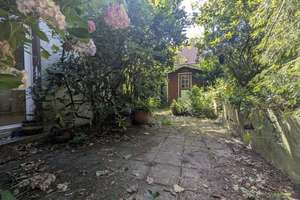 Charmante Doppelhaushälfte mit großem Garten und viel Gestaltungspotenzial in ruhiger Wohnlage – Die vollständige Adresse der Immobilie erhältst du vom Anbieter., 42279 Oberbarmen, Wuppertal – Vorschaubild 17