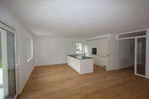 Hochwertige 5 Zimmer Erdgeschosswohnung mit großer Terrasse und Privatgarten zu vermieten – Würmtalstraße 89, 81375 Großhadern, München – Vorschaubild 7