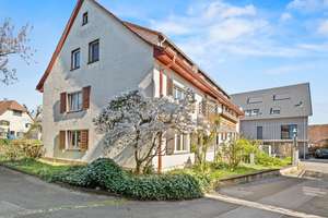 Dreifamilienhaus mit Entwicklungspotenzial und großzügigem Garten – Die vollständige Adresse der Immobilie erhältst du vom Anbieter., 78464 Allmannsdorf, Konstanz – Vorschaubild 5