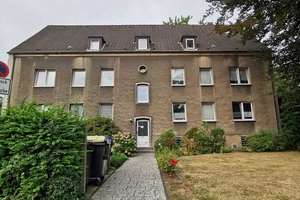 Attraktive 3-Zimmer-Dachgeschosswohnung – frisch renoviert zu vermieten – Auf dem Glück 8, 44894 Langendreer, Bochum – Vorschaubild 1