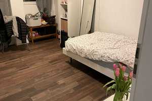 2014 SANIERTES MFH | ZENTRALE INNENSTADTLAGE | MÖBLIERTE ZIMMER | GEWERBEEINHEIT IM EG | TOP RENDITE – Böblingen (Kreis) – Vorschaubild 3