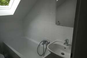 Gemütliche Dachgeschoß-Wohnung*Ahnfeldstraße* Düsseltal/Zoo sucht Liebhaber! – Ahnfeldstraße 29, 40239 Düsseltal, Düsseldorf – Vorschaubild 6