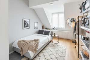 Lichtdurchflutete, bezugsfreie Dachgeschoss Wohnung mit Balkon – Die vollständige Adresse der Immobilie erhältst du vom Anbieter., 81825 Gartenstadt Trudering, München – Vorschaubild 8