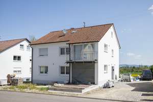 Provisionsfrei! Mehrgenerationenhaus oder Investitionsobjekt: 4 Wohneinheiten – Die vollständige Adresse der Immobilie erhältst du vom Anbieter., 78056 Weigheim, Villingen-Schwenningen – Vorschaubild 2