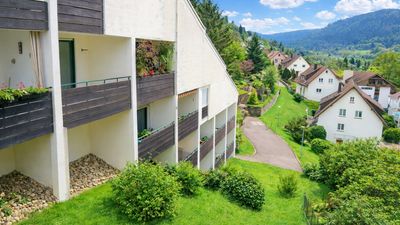 Kompakte Etagenwohnung in Bad Wildbad – Perfekt für Singles oder Paare