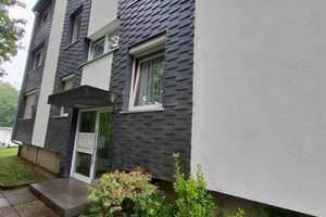 Charmante 3-Zimmer-Wohnung mit Balkon in zentraler Lage in Weidenau
