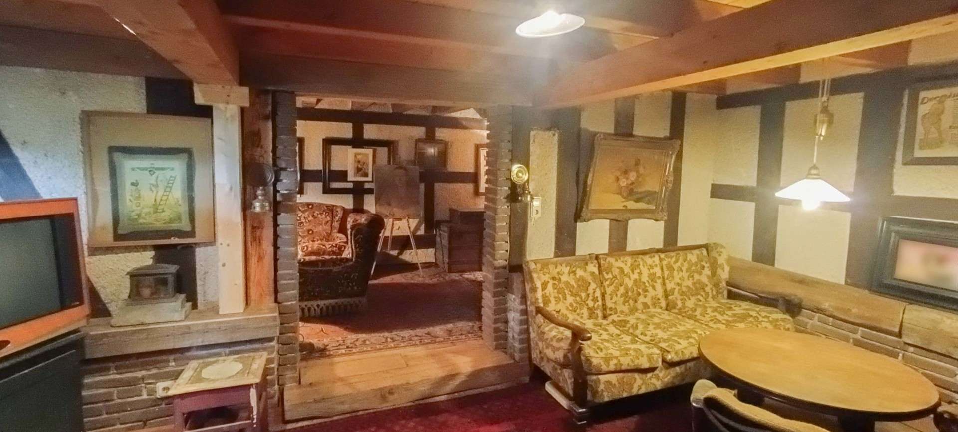 Immobilie in Hellenhahn-Schellenberg - Fachwerkhaus mit Charme und Potenzial – Handwerkertraum auf großem Grundstück in Seck - Bild 7