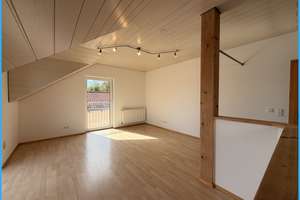 DIPL.-Immowirt MAIER !! helle, großzügige Galerie-Dachgeschoss-Woh­nung und traumhaften Weitblick – Die vollständige Adresse der Immobilie erhältst du vom Anbieter., 94474 Vilshofen an der Donau – Vorschaubild 4