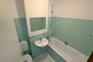 Hell, gut geschnitten, zentral: renovierungsbedürftige 2-Zimmer-Wohnung mit Potenzial – Die vollständige Adresse der Immobilie erhältst du vom Anbieter., 81369 Untersendling, München – Vorschaubild 8