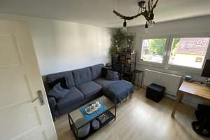 Wohnen mit Charakter: 2-Zimmer-Dachgeschosswohnung in Nürnberg – Leubelfingstr. 111, 90431 Gaismannshof, Nürnberg – Vorschaubild 2