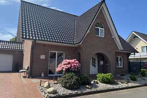 Modernes Friesenhaus in Kellerhöhe – Die vollständige Adresse der Immobilie erhältst du vom Anbieter., 49661 Cloppenburg – Vorschaubild 1