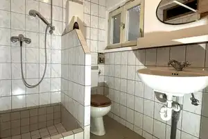 Romantisches Refugium mit Pioniergeist: Charming Hofreite mit Fachwerkhaus, Nebengebäude und Scheune – Main-Kinzig-Kreis – Vorschaubild 23