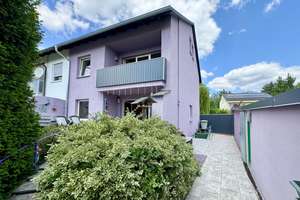 Langweilig war gestern - Moderne außergewöhnliche DHH mit Flair – Die vollständige Adresse der Immobilie erhältst du vom Anbieter., 90455 Kornburg, Worzeldorf, Nürnberg – Vorschaubild 2