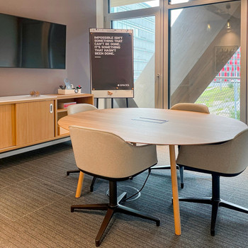 Wunderschön eingerichtete Büroräume für 5 Personen in Spaces The Cradle