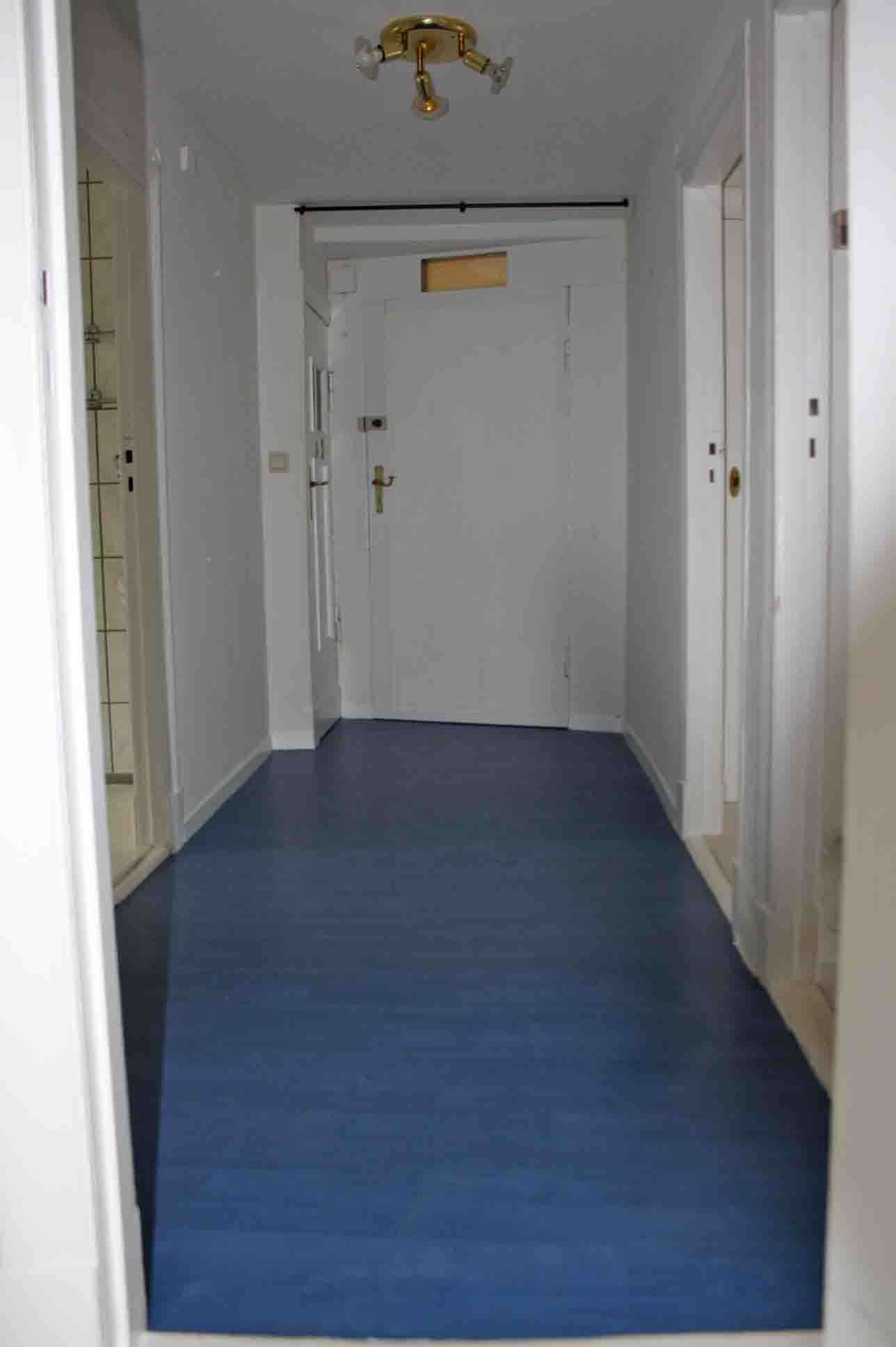 Vermietete 2,5-Zimmer ETW im DG, zwischen Havel und Tegeler Forst, modernisierungsbedürftig, Berlin – Bild 2