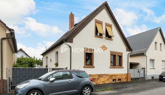 Bild von Charmantes Einfamilienhaus mit Nebengebäude, Garten und Terrasse in ruhiger Lage von Hainburg
