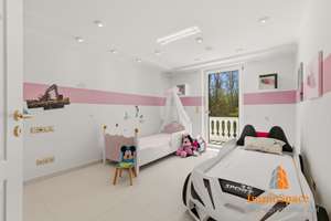 *** LUXUS PUR! inkl. Garten, Einbauküche, Kamin, 2 TG, 2 Saunen uVm.*** – Die vollständige Adresse der Immobilie erhältst du vom Anbieter., 81735 Ramersdorf, München – Vorschaubild 16
