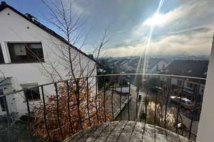 geräumiges Einfamilienhaus mit bester Aussicht ins Ermstal – Herdweg 5, 72581 Dettingen an der Erms – Vorschaubild 1