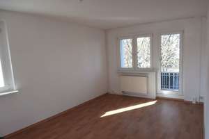 Gemütliches Zuhause mit Balkon für Paare & Familien - Waldemardamm 9, 3L – Waldemardamm 9, 14641 Nauen – Vorschaubild 3